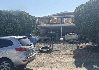 5024 Shawnee Dr, Weldon, CA 93283