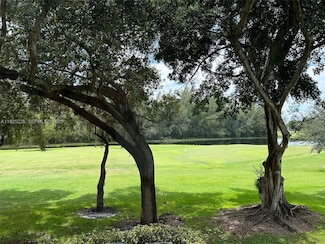 1000 SW 125th Ave Unit 214N, Pembroke Pines, FL 33027