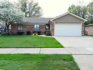 51649 Mitchell Dr, Chesterfield, MI 48047