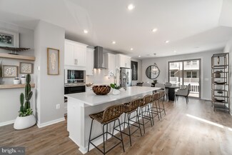 24137 Pissarro Dr, Dulles, VA 20166