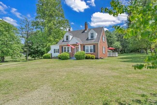 10664 Bent Mountain Rd, Bent Mountain, VA 24059