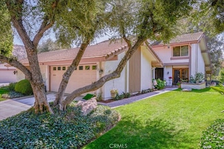 712 Via Zapata, Riverside, CA 92507