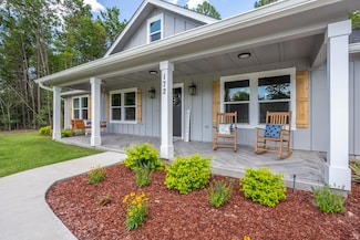 172 Frazier Rd, Defuniak Springs, FL 32433