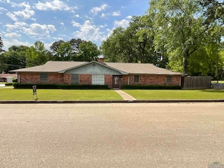 2305 Neal St, Longview, TX 75602