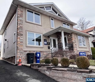 818 Garrison Ave Unit 2, Teaneck, NJ 07666