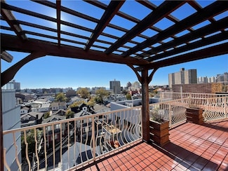 63 Brighton 2nd Place Unit 4-B, Brooklyn, NY 11235