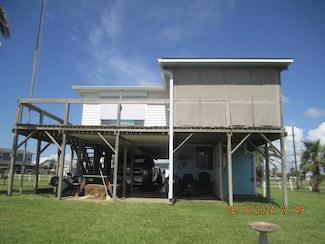 135 Cr 200 Seabreeze, Sargent, TX 77414