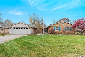 41849 Banbury Rd, Northville, MI 48168