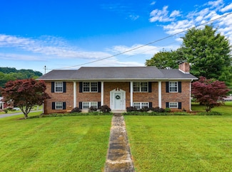 4488 Brockland Dr, Morristown, TN 37813