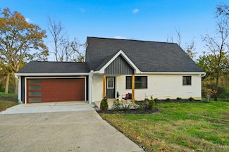 9870 Weik Rd, Cincinnati, OH 45252