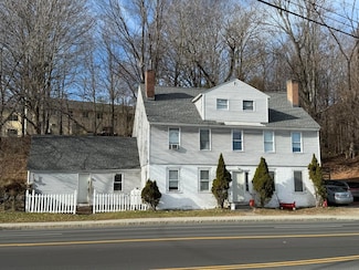 38 Washington St, Claremont, NH 03743