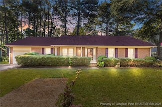 5831 Pettigrew Dr, Fayetteville, NC 28314