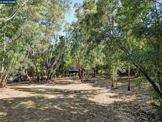 1491 Boulevard Way, Walnut Creek, CA 94595