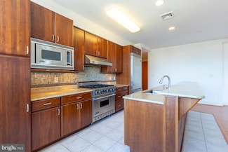 23 S 23rd St Unit 4C, Philadelphia, PA 19103