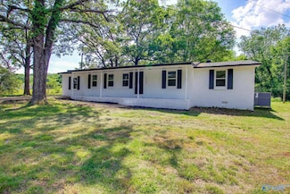 1895 County Road 127, Town Creek, AL 35672