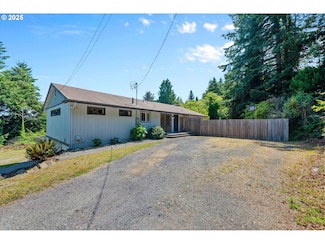 1300 Ingersoll St, Coos Bay, OR 97420