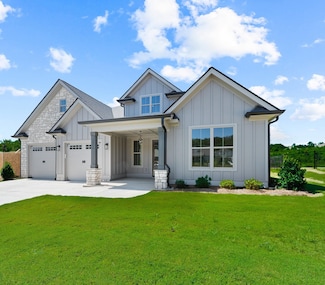 1570 Legend Dr, Greensboro, GA 30642