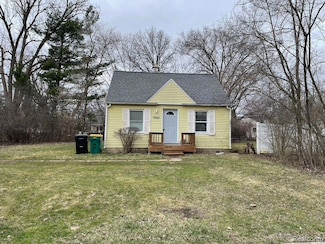 22575 Albion Ave, Farmington Hills, MI 48336