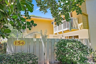 154 Seabreeze Cir, Jupiter, FL 33477