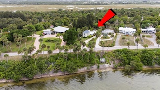 3609 S Indian River Dr, Fort Pierce, FL 34982
