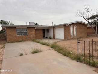 10436 Orpheus Dr, El Paso, TX 79924