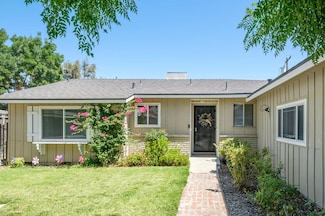 505 Rall Ave, Clovis, CA 93612