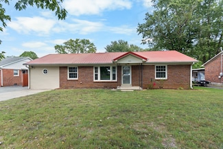 806 Fair Ave, Lawrenceburg, TN 38464