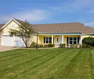 149 Golf Club Ln, Grove City, PA 16127