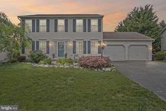 1107 Shannon Ln, Carlisle, PA 17013