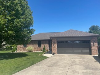 1311 Temple Ct, Danville, IN 46122
