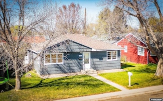 619 Washakie Ave, Worland, WY 82401