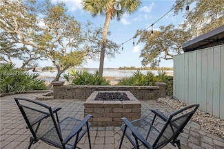 2 William Hilton Pkwy Unit 302, Hilton Head Island, SC 29926