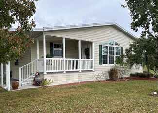 2304 Peavine Cir, Lakeland, FL 33810
