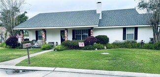 7 Mayflower St, Sulphur, LA 70663