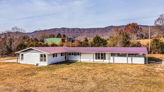 177 Kilgore Cir, La Follette, TN 37766