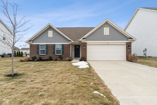 5486 W Woodhaven Dr, McCordsville, IN 46055