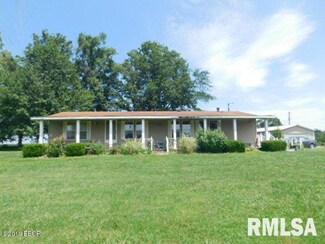1383 Old Salem Rd, Kell, IL 62853