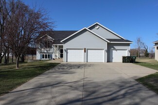 684 Eagle Dr SW, Melrose, MN 56352