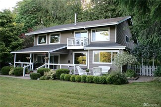 3800 Tracyton Beach Rd NW, Bremerton, WA 98310