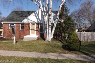 16 Lawndale Ave NE, Grand Rapids, MI 49503