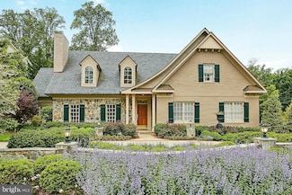 4661 N Dittmar Rd, Arlington, VA 22207