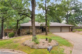 2916 Kells Abbey, Fort Smith, AR 72908