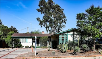 1230 N Mountain Ave, Claremont, CA 91711