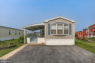 1300 E Kercher Ave, Myerstown, PA 17067