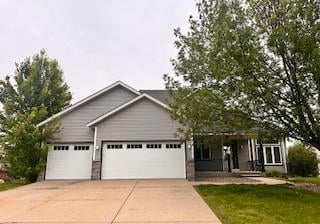20638 Helena Ln, Lakeville, MN 55044