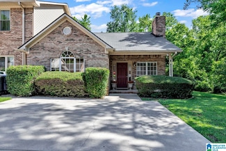 637 Parkside Cir, Helena, AL 35080