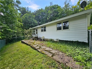 8905 W Bucktooth Run Rd, Little Valley, NY 14755