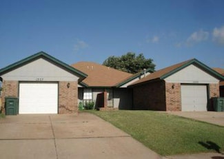 1325 Pennington Ave, Edmond, OK 73012