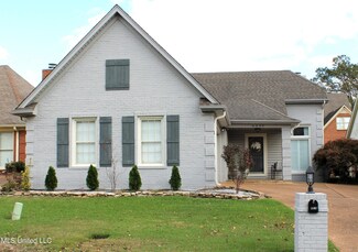 6530 Masters Dr, Olive Branch, MS 38654