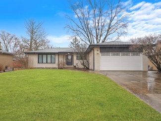 12727 S 70th Ave, Palos Heights, IL 60463